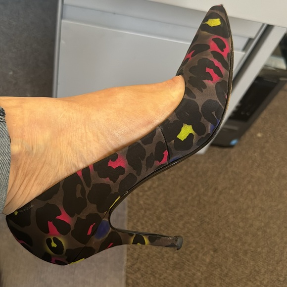 We are stepping out tonight!!!  Freaky Friday. Make me an Offer! - Picture 2 of 2